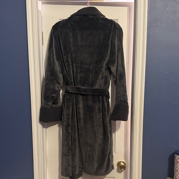 Kirklands Gray Plush Robe - Picture 2 of 3